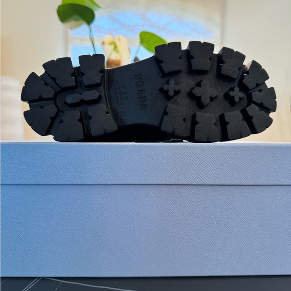 Brand NEW Black Prada Monolith Leather Loafers - Picture 4 of 6